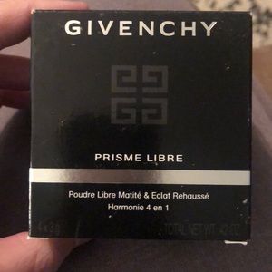 Givenchy setting powder